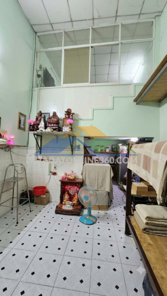 Chỉ 2,3 tỷ sở hữu nhà 2 tầng hương lộ 2 – 36m² – vào ở ngay