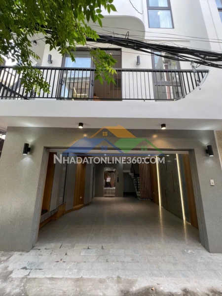 Thạch bàn long biên – 53m² 6 tầng- thang máy -ga ra ô tô – hơn  9tỷ -  nhà mới  fuii nội thất - lô góc