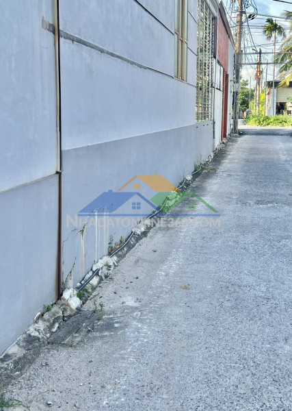 Nhà đẹp- giá tốt chính chủ bán nhanh căn nhà vị trí đẹp ngay trung tâm bờ hồ vĩnh bảo, tp hải phòng