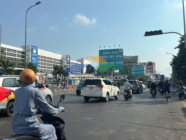 Bán nhà vị trí đẹp hxt ngang 5.3m 122m2 cmt8 kd buôn bán gần bv thống nhất sát 19 tỷ.