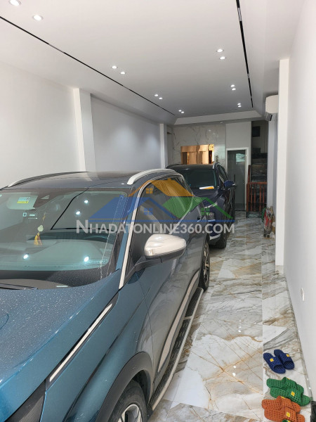 Bán nhà phúc đồng 50m2, 8 tầng thang máy, gara ô tô, nhà đẹp- 18.2 tỷ