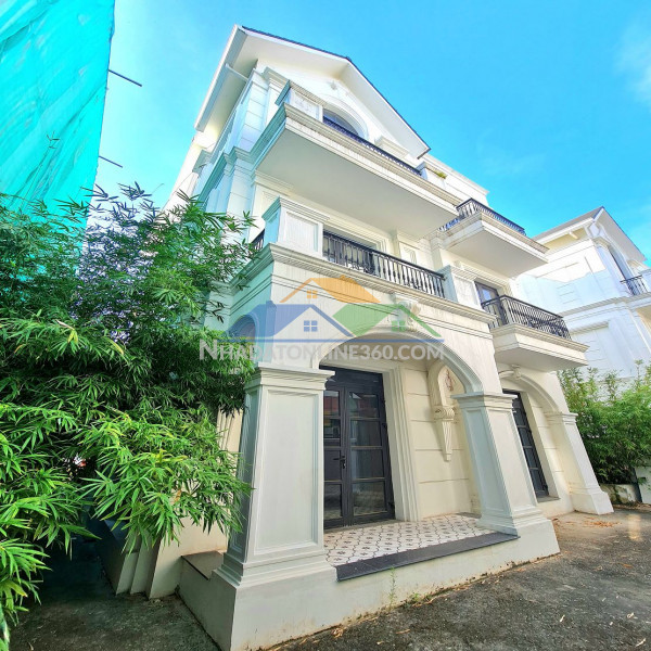 Shophouse 5 tầng trung tâm trâu quỳ, gia lâm  vị trí vàng kinh doanh. 20 tỷ x.  0936098052