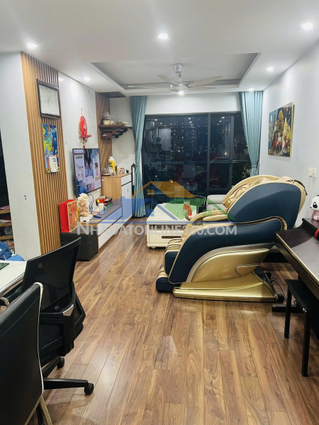 Chính chủ cần bán căn hộ 3pn ở toà fs sát mặt đường, chung cư goldseason 47 nguyễn tuân, thanh xuân
