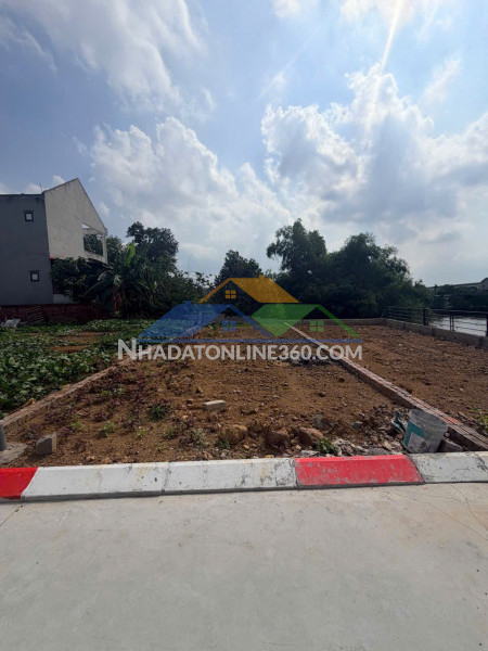 100m2 đất full thổ cư gần ngay hồ cầu bãi, gần khu du lịch...