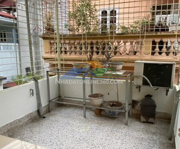 Chính chủ bán nhà trong ngõ 612 la thành, phường giảng võ, ba đình, hà nội