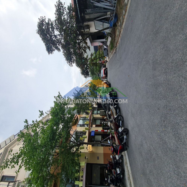 Siêu phẩm 357m2 tại dươngquang, gl, mt 30m 7 chỗ thông  chỉ hơn 10 tỷ  0392248515
