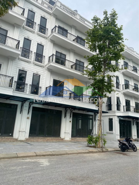 Hiếm hót nhà đep liền kề dự án đông dương đức thượng ql32 hoài đức