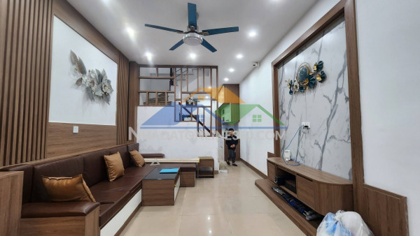 Nhà 3 tầng văn quán, dt40m2, mt3.6m, 8.18 tỷ hà đông