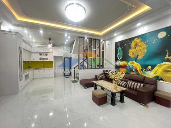 Bán nhà tđc đằng hải 2 – nhà dân xây kiên cố, đường rộng 9m