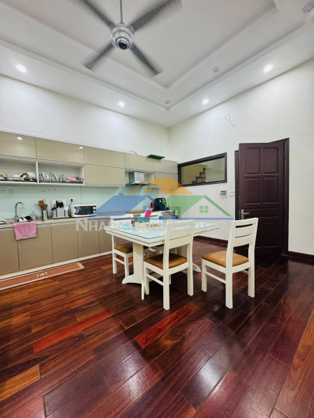 Giảm chào 1 tỉ! bán nhà phố khâm thiên, 50m2, 8 tầng, mặt tiền 4.2m, 33.5 tỷ, ô tô tránh
