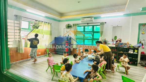 Bán trường mầm non trung tâm hội an – dòng tiền 450tr/tháng