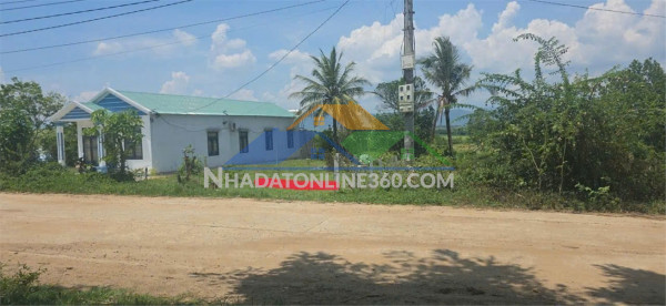 Đầu tư sinh lời - chính chủ cần bán 2 lô đất liền kề tại buôn la bách , xã sông hinh , tỉnh đắk lắk.