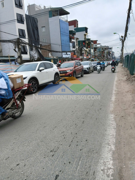 Vị trí đẹp mặt đường bát khối - long biên.