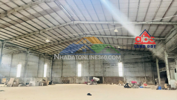 Xn328 cho thuê xưởng sản xuất, kho lưu hàng ngoài kcn, bàn giao hoạt động liền