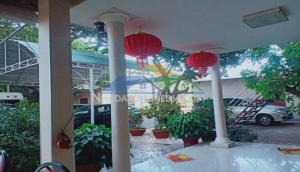 XUẤT CẢNH NƯỚC NGOÀI NÊN CẦN BÁN LÔ ĐẤT CÓ SẴN KHÁCH SẠN...