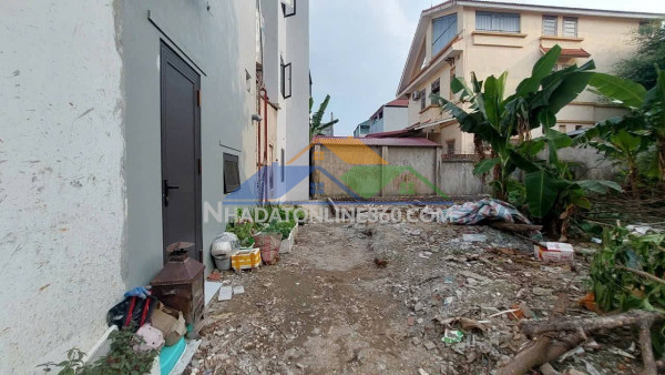 Rẻ và đẹp dành cho ai cần.
45m2, mt4.4m. nam hồng, đông anh, 2.x...