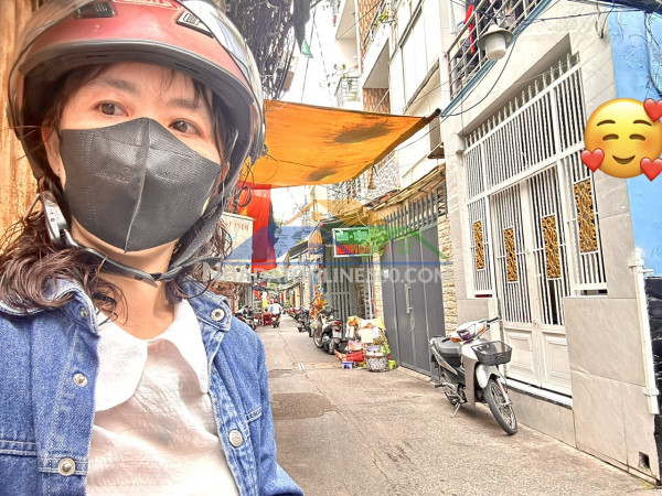 Bán nhà cách 30m ra mt xe hơi đ.khánh hội- căn góc- sạch thoáng- ...