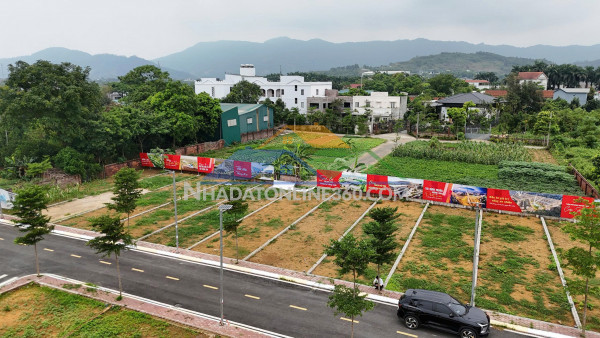 Cần tiền nên em bán gấp lô đất metro phú cát   giá cực tốt ...