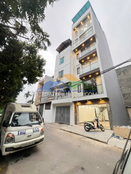 Bán nhà việt hưng 80m2- 5 tầng thang máy- vỉa hè, ô tô tránh- 23.x tỷ
