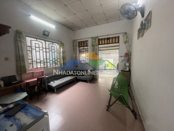 Bán nhà dĩ an 93m2,shr đường ô tô,giá cực rẻ