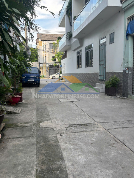 Bán nhà đường số 5, bhh, bình tân - 64.3m2(4x16m) - cấp 4 - hẻm...