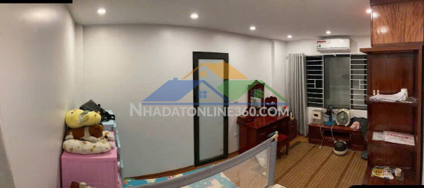 Cho thuê gấp giá rẻ mặt phố hoàng hoa thám 88m, tầng 2, mặt...