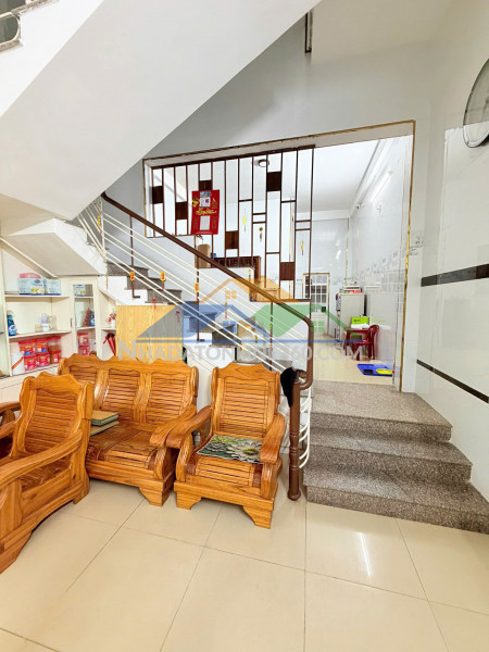 ♥ đường qh sát chợ kỳ đồng, 62m2, 2 tầng ô tô đậu cửa, 4.x tỷ