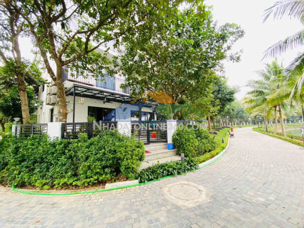 Lk foresa xuân phương 105m2- 5 tầng - lô góc - kinh doanh - đón q.hoạch metro 6