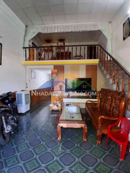 Bán nhà gác lửng xuân thiều 27, dt 72,5m², 3pn, đối diện công viên, giá 3,95 tỷ