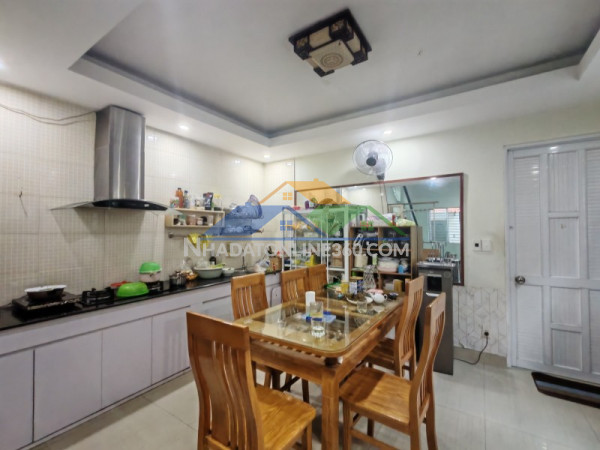 ♥ góc kiệt 3m thẳng thông 30m ra mt nguyễn tri phương, 70m2, mê lửng thoáng, 5.x tỷ