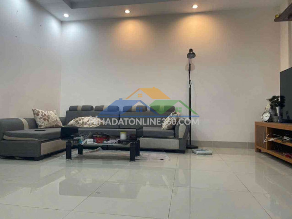Chung cư thạch bàn 4.1 tỷ có 2 ngủ vệ sinh riêng,view phòng thoáng