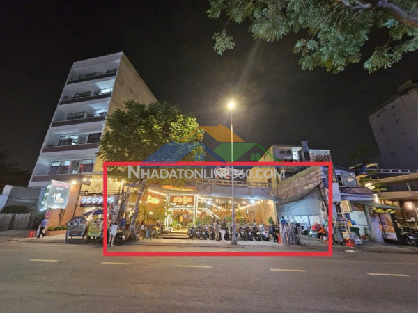 Bán nhà mặt tiền thoại ngọc hầu, diện tích 2200m2 thổ cư giá 410 tỷ