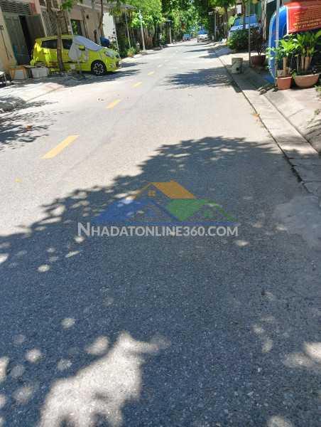 Vị trí đắc địa mảnh đất phố đức giang -ph. việt hưng - long biên