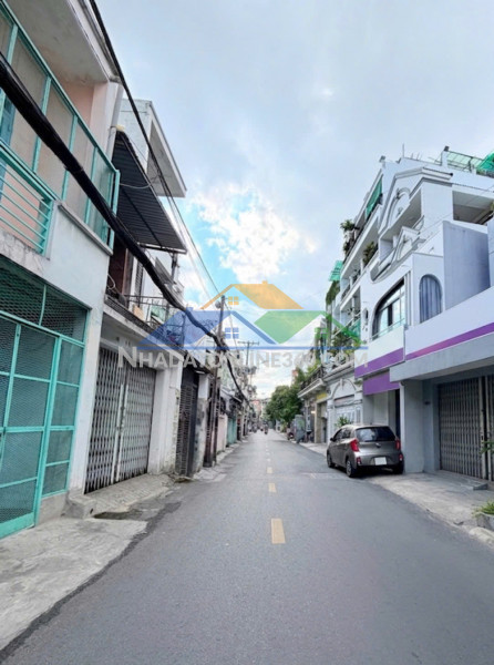 Nhà mặt tiền kinh doanh - gần lạc long quân 60m² ngang 4m - 5pn - phường bảy hiền