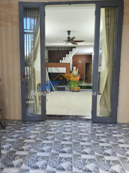 ♥  sau mt lê đình lý, 65m2, 2 tầng sạch đẹp, 3pn, sân rộng,...
