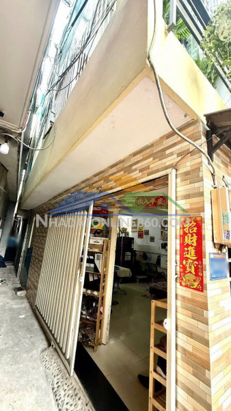 Nhà 3 tầng ngang 5m sát mặt tiền đường ba đình p9q8. giá: 4.78 tỷ