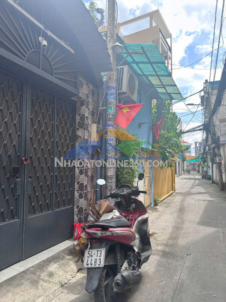 Bán nhà shhc 7 phòng cho thuê âu dương lân p3q8 p.chánh hưng