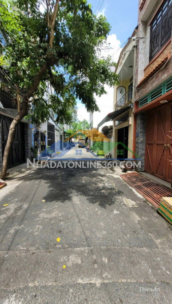 Giá nhà rẻ như giá vàng 82m2,(4,2x19),đường gò dầu chỉ 8 tỷ hơn.