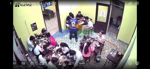 Sang nhượng quán bún đậu hương chề cs3 đang hoạt động tốt...