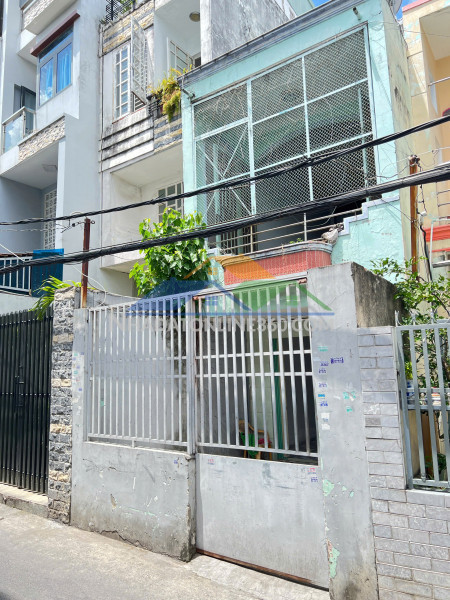 Nhà 2 tầng nở hậu hẻm ôtô đỗ cửa đường bùi minh trực p6q8. giá 5.7 tỷ