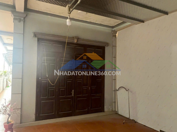 Ngày 01/07/2026 chính chủ gửi bán: đất tặng nhà 2 tầng tại...