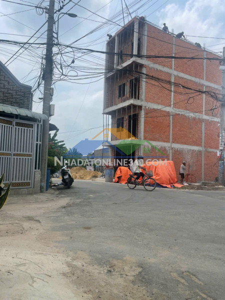 Một căn nhà phố 4 tầng đẹp lung linh hiện đại - đông thạnh 7 (5x18m) chỉ 4.5 tỷ.