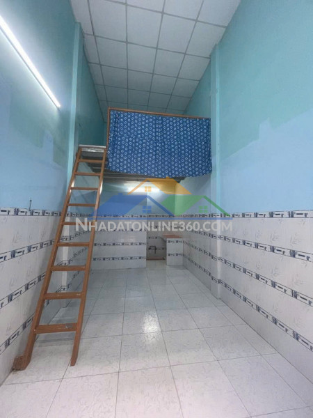 Cho thuê phòng trọ tầng trệt, có gác lửng tiện nghi, sạch sẽ, thoáng mát quận tân phú