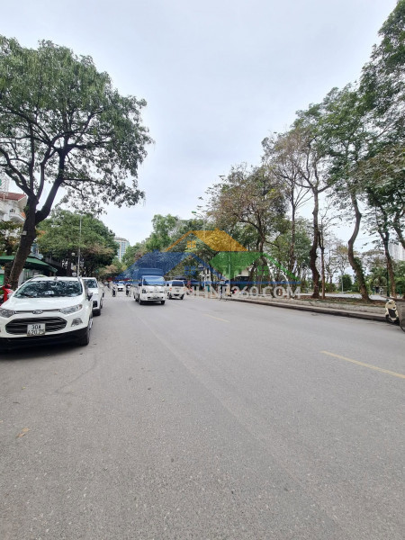 Bán biệt thự bắc linh đàm 510m2, mặt tiền 25m, siêu phẩm đẳng cấp, kinh doanh 220 tỷ