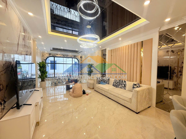 Vip!nhà mặt ngõ thạch bàn,55m,mt 5.5m, thang máy full nt,gara ô tô,full nt,hơn 11 tỷ