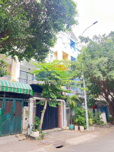 Nhà 4 tầng mặt tiền đường khu gần parcmall q8 cao lỗ p4 p.chánh hưng. giá: 13.5 tỷ