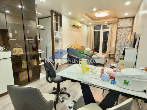 ????căn hộ cao cấp a10 nam trung yên 94m 3pn nội thất long lanh,...
