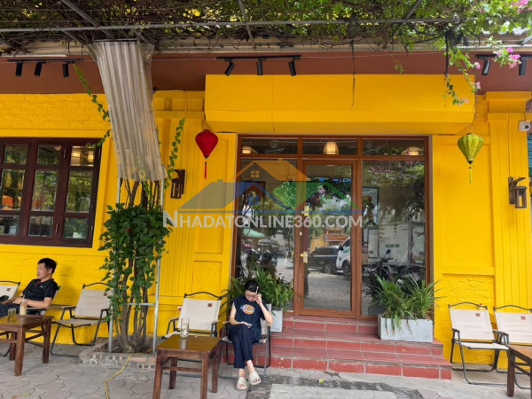 Chính chủ cần sang nhượng quán cafe lô góc kinh doanh 2 mặt tiền vị trí tuyệt đẹp