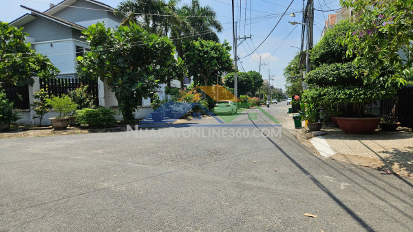 Bán đất biên hòa, lô góc,đường nhựa 8m,shr thổ cư,gần y học cổ truyền