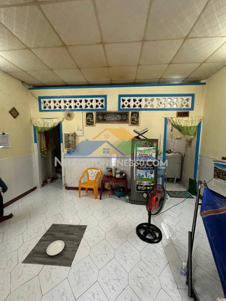 Nhà trệt, hẻm thông dương bá trạc p1q8 cũ (p. chánh hưng). giá 4,29 tỷ tl